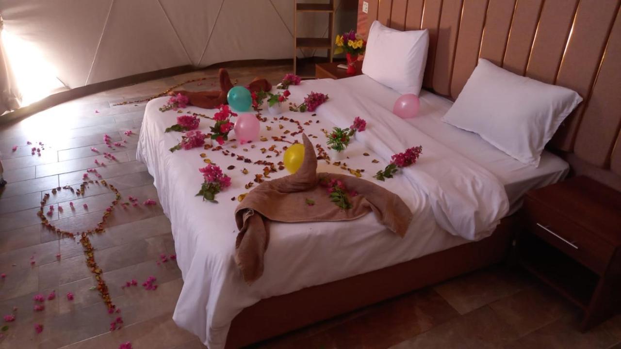 Tamim Luxury Wadi Rum Camp Kültér fotó