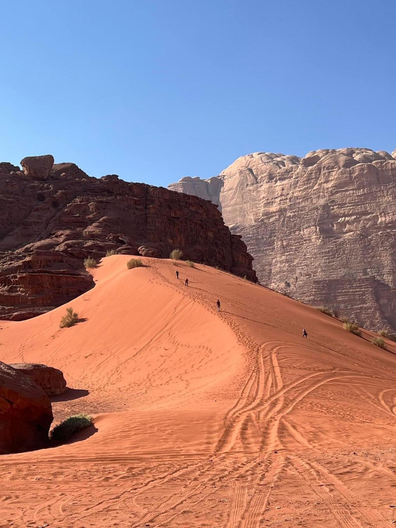 Tamim Luxury Wadi Rum Camp Kültér fotó